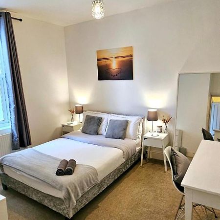 1 Bedroom Flat In Gravesend Bagian luar foto